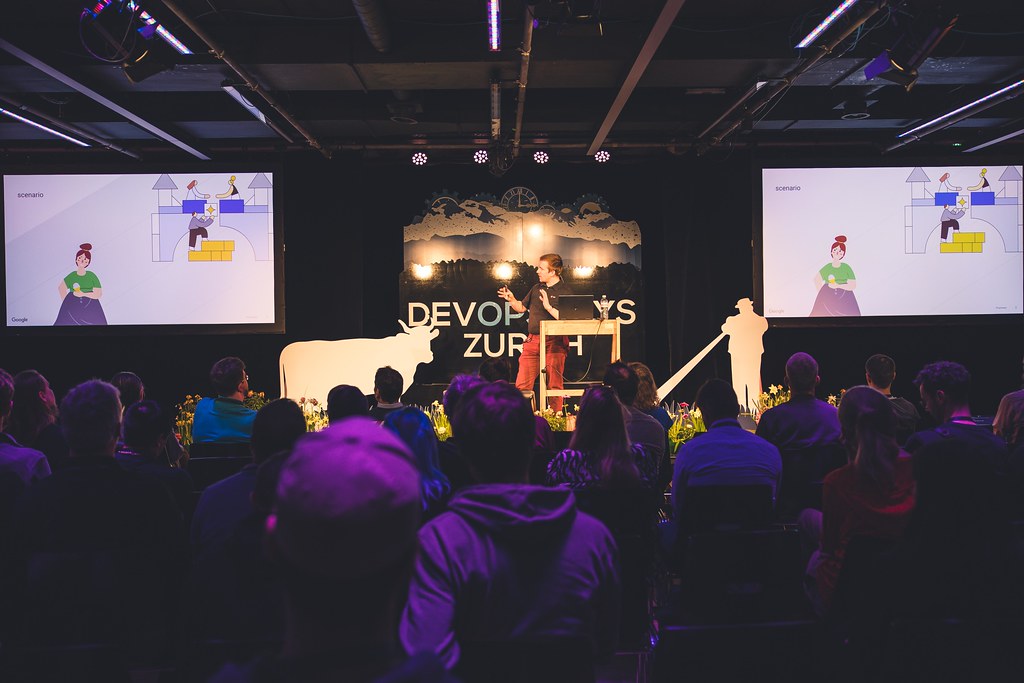 Planet-Scale Dashboards talk at DevOpsDays Zurich 2025